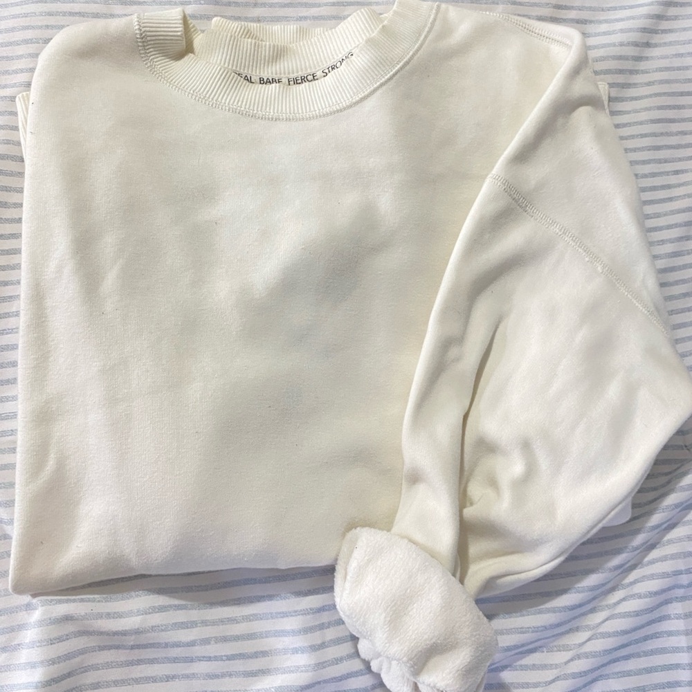 Aerie Cream Crew Neck Sweater